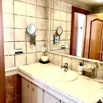 Nuevo! Con Piscina A 2 Minutos Estacion Tren Ave. Lejlighed
