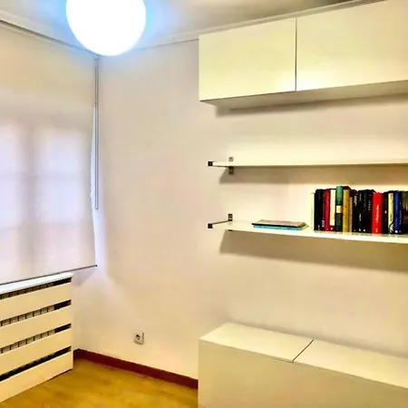 Nuevo Con Piscina A 2 Minutos Estacion Tren Ave Apartment