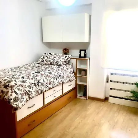 Nuevo Con Piscina A 2 Minutos Estacion Tren Ave Apartment *