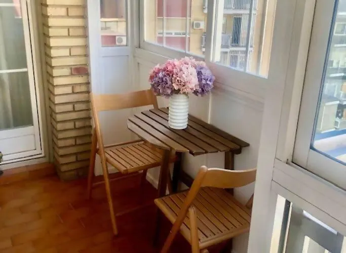 Nuevo! Con Piscina A 2 Minutos Estacion Tren Ave. *