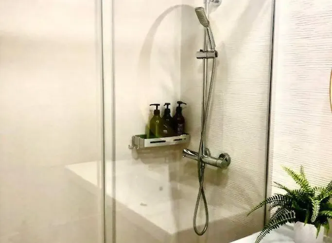 Nuevo! Con Piscina A 2 Minutos Estacion Tren Ave.